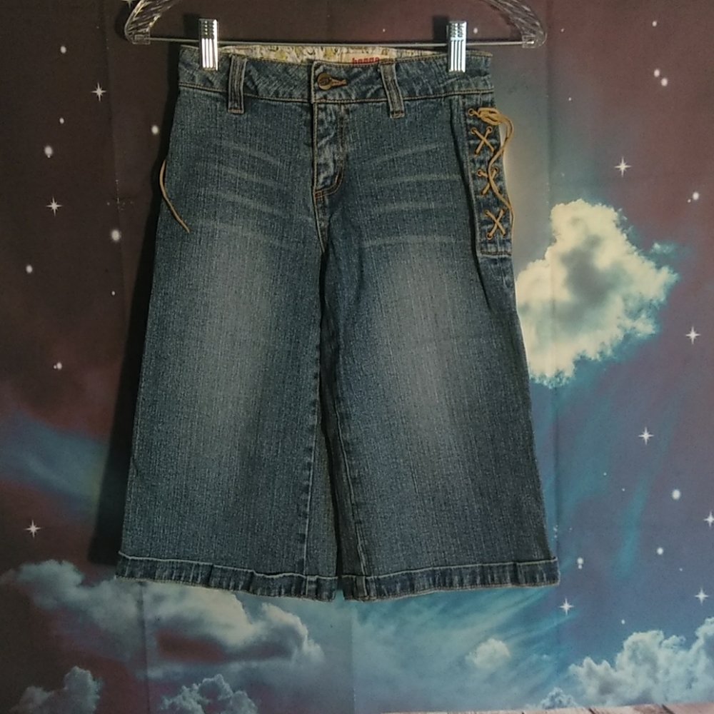 Bongo Capri Jeans woman's size 12